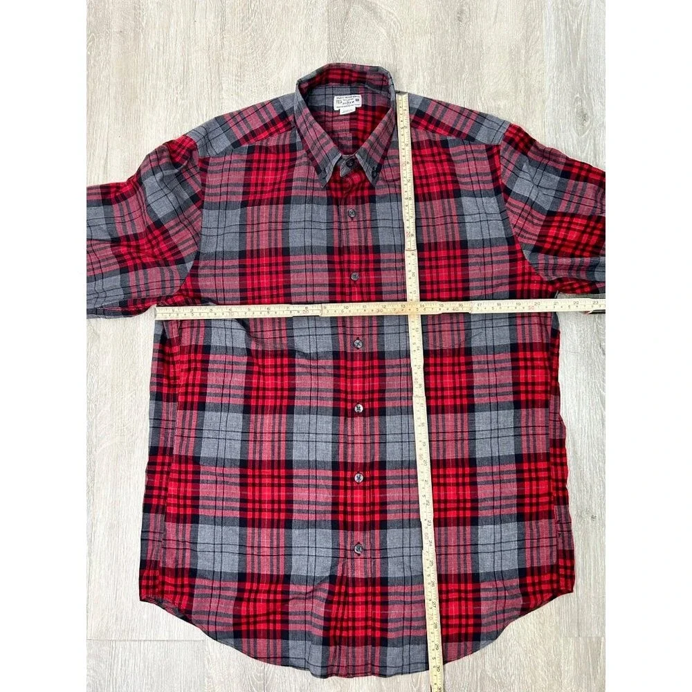 J.Crew Men's Tailored Plaid Button-Up Shirt Red Long Sleeve  100% Cotton  Size M